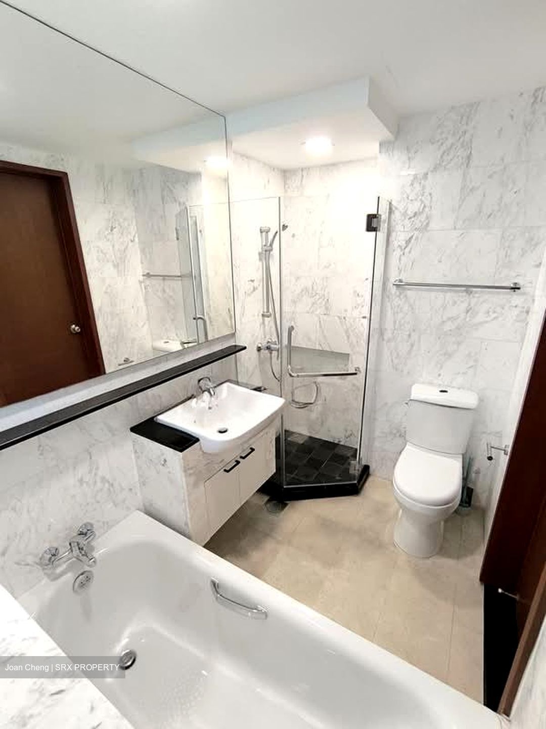 Cote D'Azur (D15), Condominium #605319401